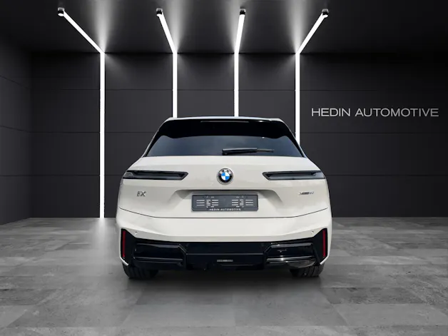 BMW iX xDrive60