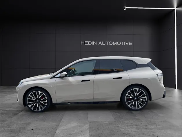 BMW iX xDrive60