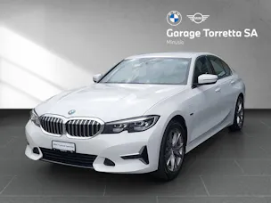 BMW 330e xDrive