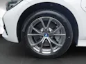 BMW 330e xDrive