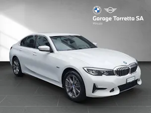BMW 330e xDrive