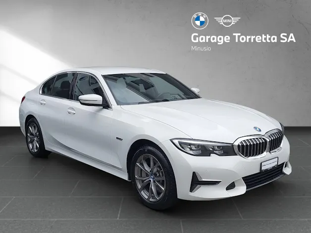 BMW 330e xDrive
