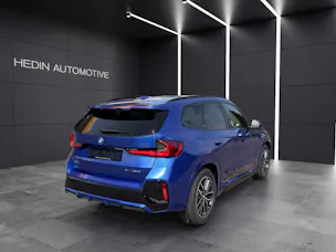 BMW X1 25e xDrive paddles