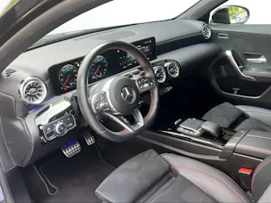 Mercedes-Benz A 250 AMG Line 4m