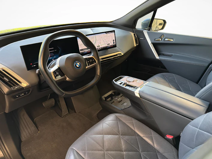 Fahrzeugbild BMW iX