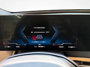 https://vehicle.imgix.net/4301622/cbefd000-103d-423e-939d-d67001db57ac.jpg