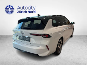 https://vehicle.imgix.net/4301633/8f046a3a-189d-4197-ab73-ce3e3e466292.jpg