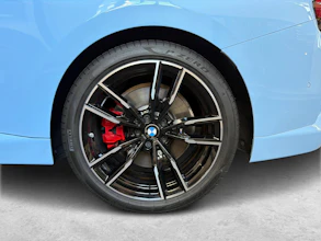 https://vehicle.imgix.net/4301705/1f30bbf3-f2f1-4895-92b4-6cfda951ab55.jpg