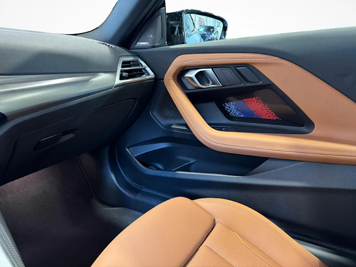 immagine del veicolo BMW 2 SERIES