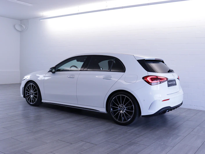 Fahrzeugbild MERCEDES-BENZ A 180