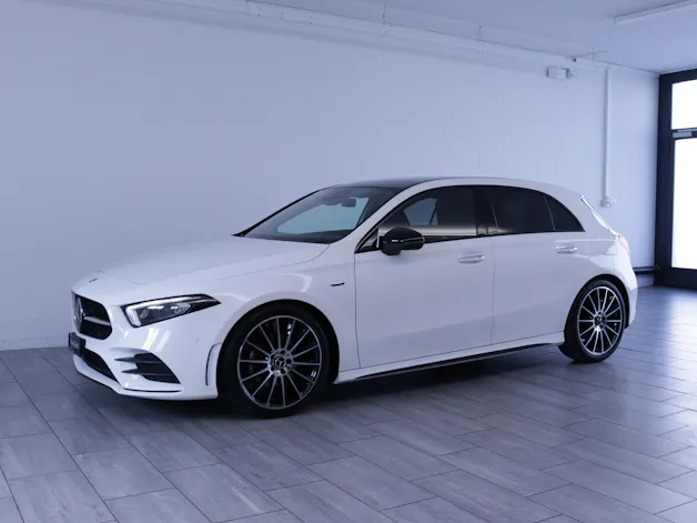 Mercedes-Benz A 180 Night Star AMG Line