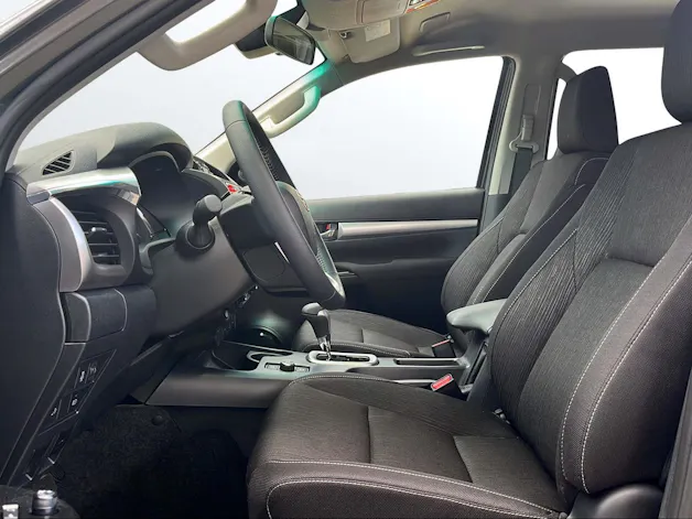 Toyota Hilux Double Cab.-Pick-up 2.8 D-4D MHEV 204 Style