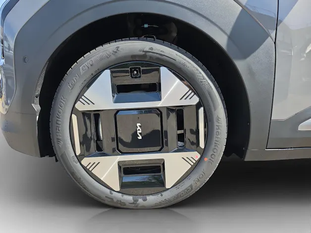 Kia EV3 81 kWh Earth+