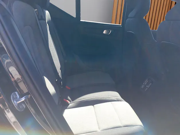 Volvo XC40 2.0 B3 MH Plus Dark