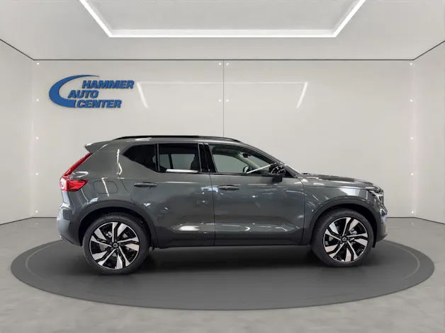 Volvo XC40 2.0 B4 MH Ultra Dark