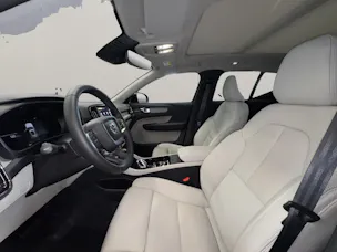 Volvo XC40 2.0 B4 MH Ultra Dark