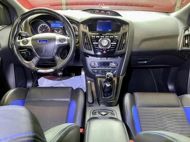 Ford Focus 2.0 SCTi ST-2