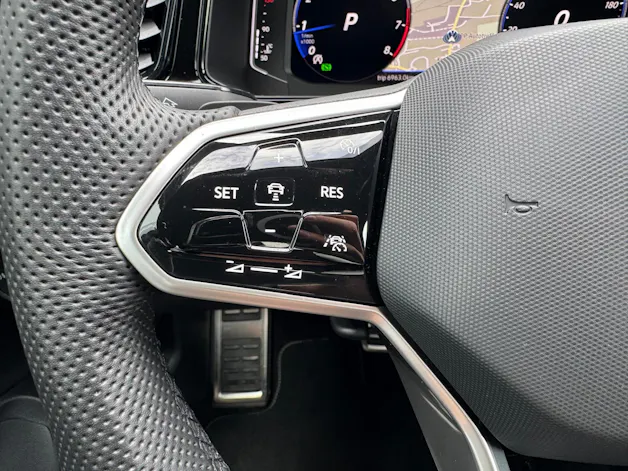 VW T-Roc 2.0 TSI R-Line DSG 4Motion