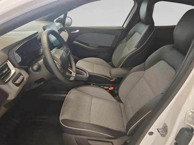 Renault Clio 1.6 E-Tech Techno