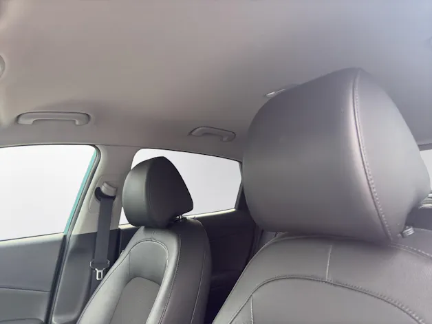 Hyundai Kona EV Amplia