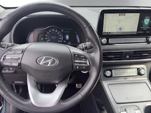 Hyundai Kona EV Amplia
