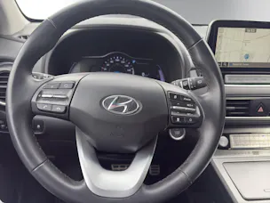 Hyundai Kona EV Amplia