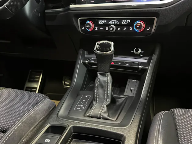 Audi Q3 Sportback 40 TFSI S line quattro S-tronic