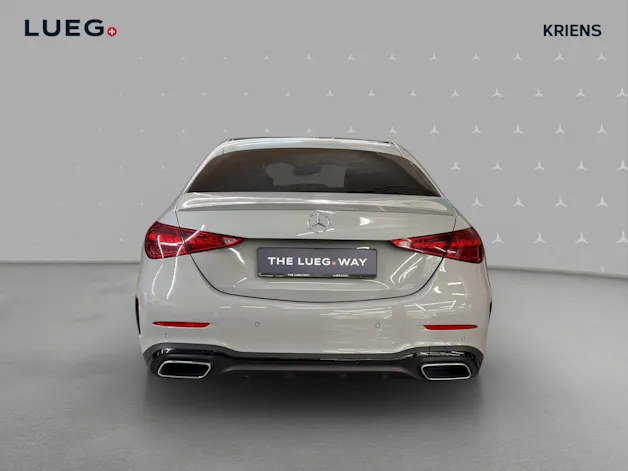 Mercedes-Benz C 300 d 4M - AMG / DISTRONIC / 360 Grad Kamera / Panorama-Dach
