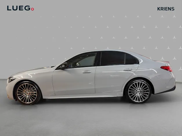 Mercedes-Benz C 300 d 4M - AMG / DISTRONIC / 360 Grad Kamera / Panorama-Dach