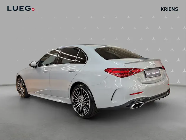 Mercedes-Benz C 300 d 4M - AMG / DISTRONIC / 360 Grad Kamera / Panorama-Dach