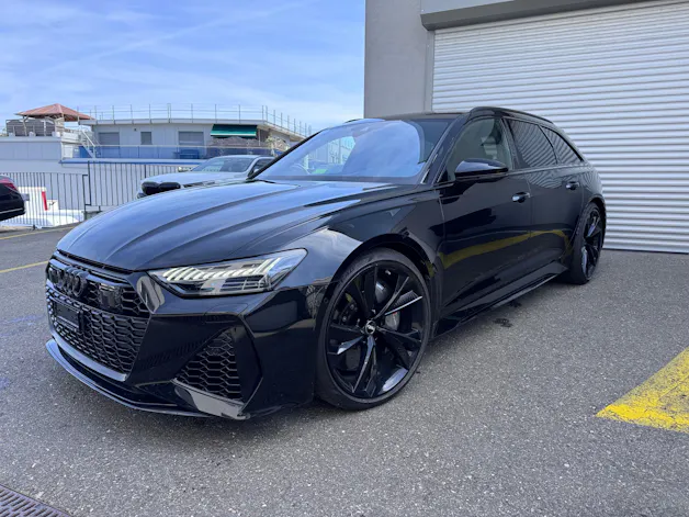 Audi RS6 Avant 4.0 TFSI V8 quattro