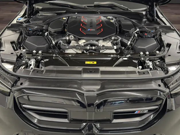 BMW M5 xDrive Touring