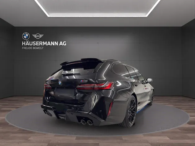BMW M5 xDrive Touring