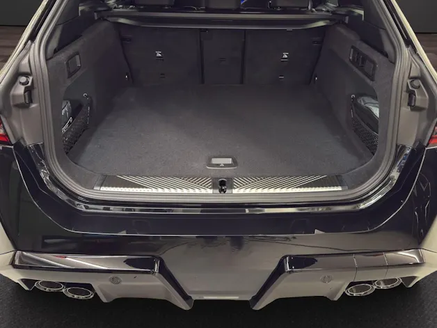 BMW M5 xDrive Touring