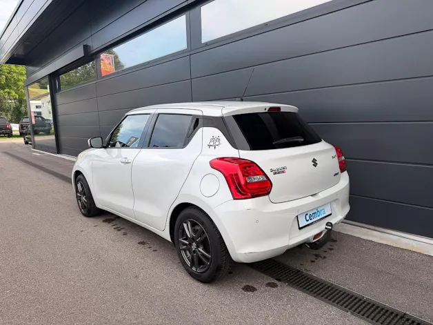 Suzuki Swift 1.2 Compact Top Hybrid CVT