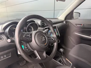 Suzuki Swift 1.2 Compact Top Hybrid CVT