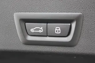 BMW XM xDrive LABEL Individual *INTERLAGOS BLAU*