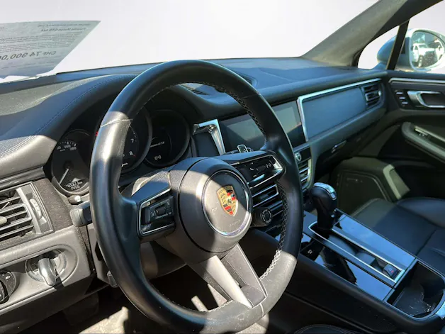 PORSCHE Macan GTS PDK