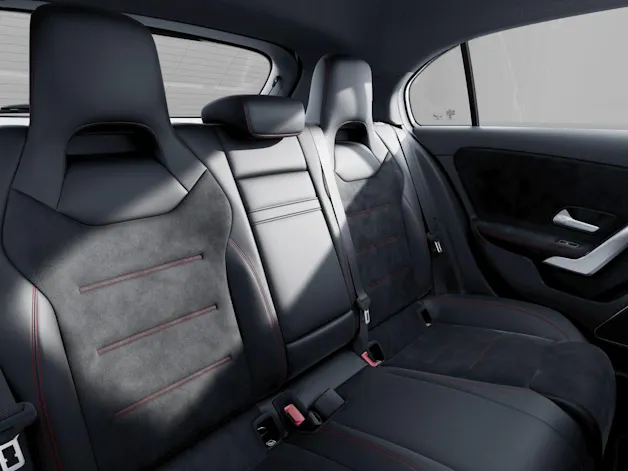 Mercedes-Benz A 250 AMG Line 4MATIC