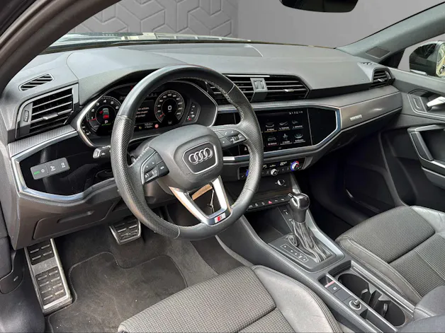 Audi Q3 Sportback 45 TFSI S line quattro S-tronic