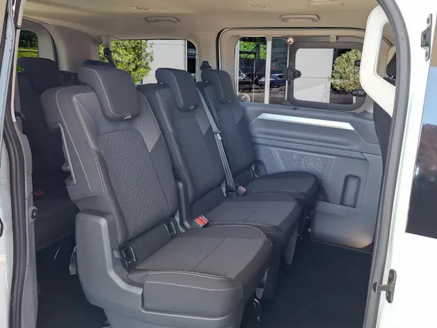 VW Caravelle 2.5TSI eHYBRID 16,5 kWh Life Aut.8