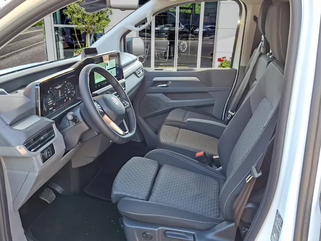 VW Caravelle 2.5TSI eHYBRID 16,5 kWh Life Aut.8