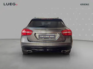 Mercedes-Benz GLA 220 CDI 4M - Urban / Rückfahrkamera / Panorama-Dach / Memory-Paket