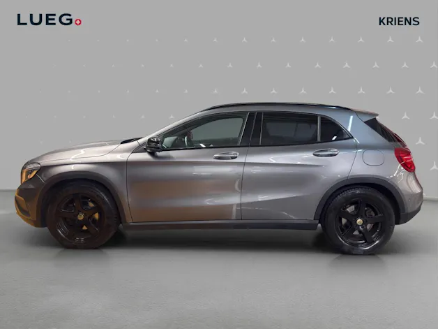 Mercedes-Benz GLA 220 CDI 4M - Urban / Rückfahrkamera / Panorama-Dach / Memory-Paket