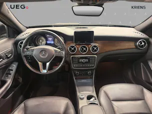 Mercedes-Benz GLA 220 CDI 4M - Urban / Rückfahrkamera / Panorama-Dach / Memory-Paket