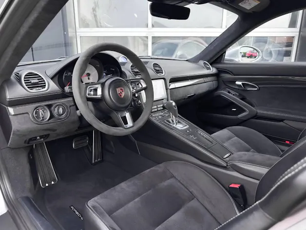 Porsche 718 Cayman GTS