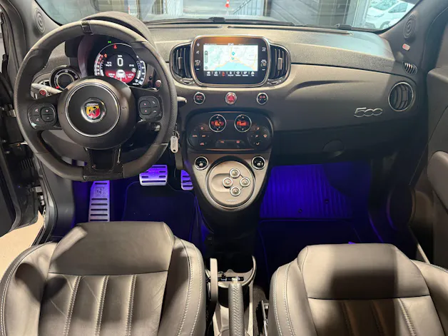 Fiat 595 1.4 16V Turbo Abarth Competizione Dualogic
