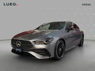 Mercedes-Benz CLA 250 4M - AMG / Panorama-Dach / Rückfahrkamera / Ambiente-Licht