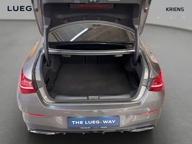 Mercedes-Benz CLA 250 4M - AMG / Panorama-Dach / Rückfahrkamera / Ambiente-Licht
