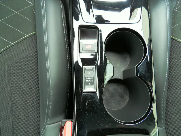 Peugeot 2008 1.2 PureTech GT EAT8
